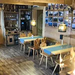 Aplit Guest House